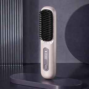 Monarch Wear | Brosse coiffante pour cheveux courts – VolumeLift™