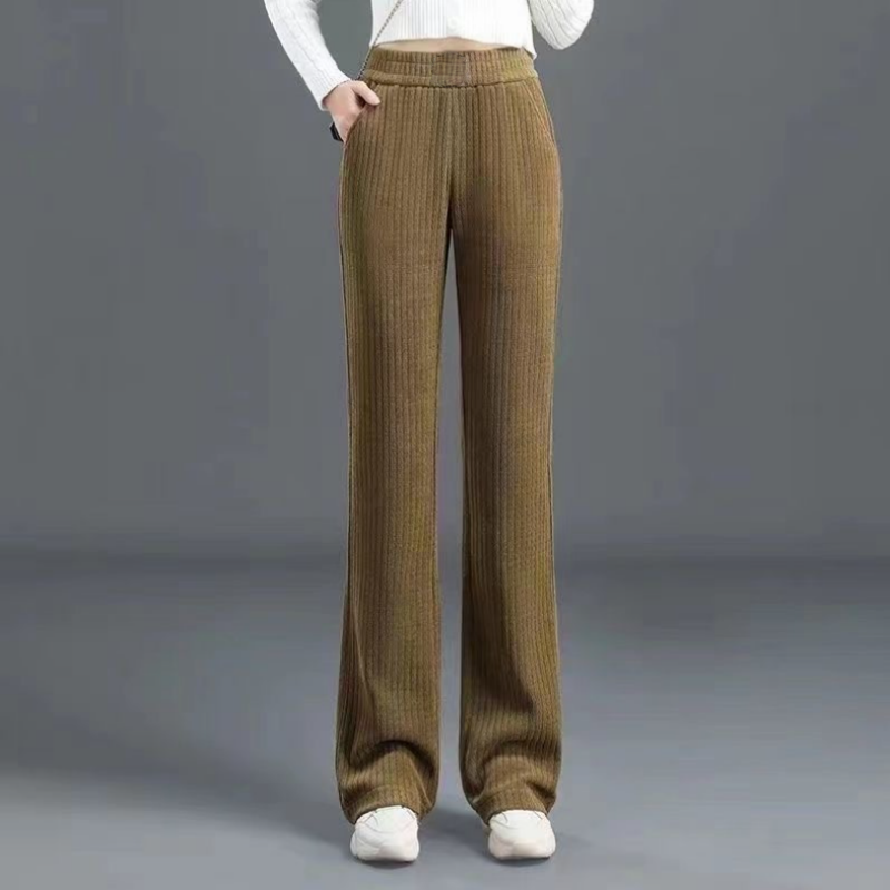 Elegante en veelzijdige broek, afslankend en comfortabel voor alle seizoenen.